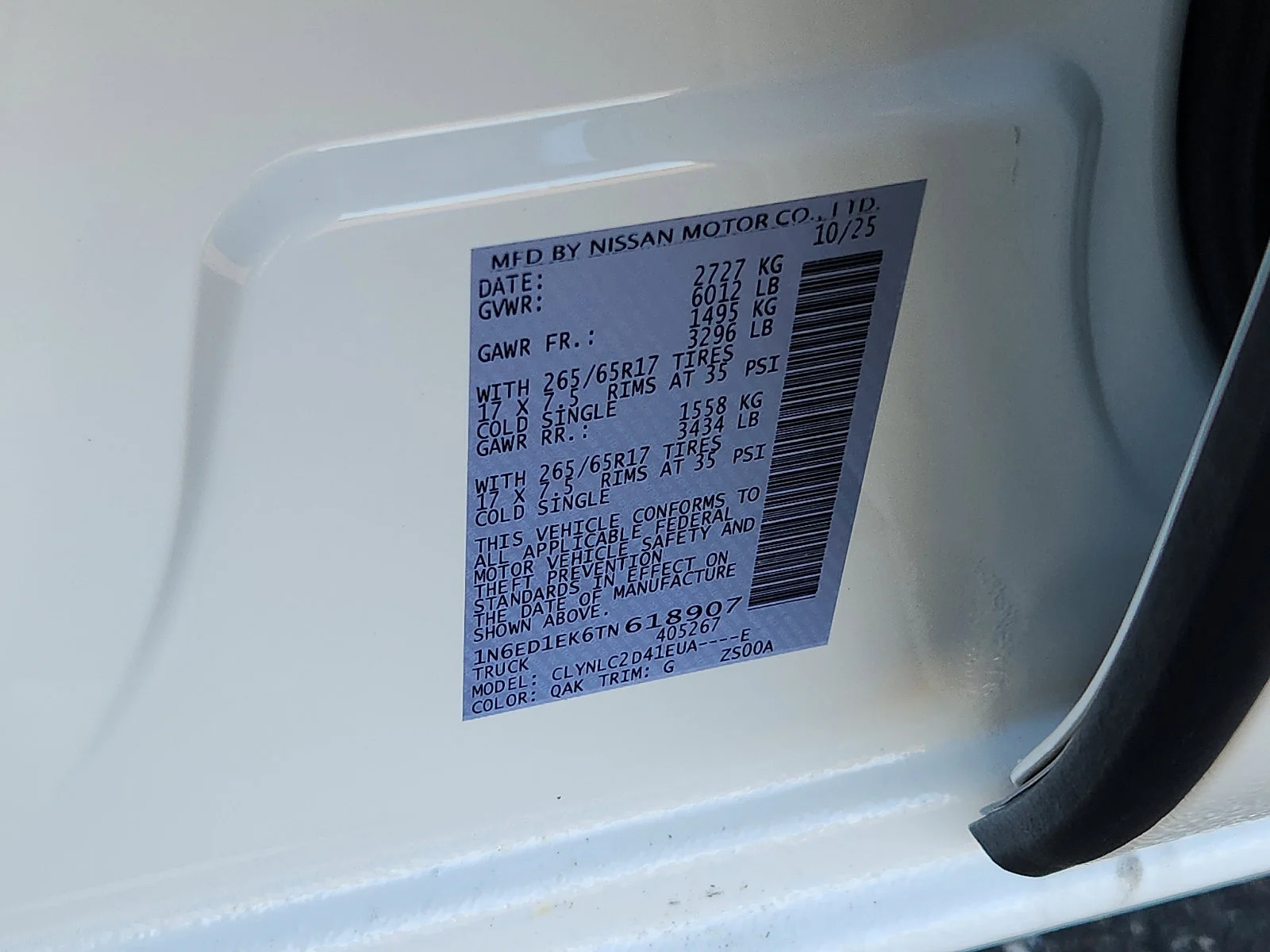 New 2026 Glacier White Nissan Crew Cab SV image 16