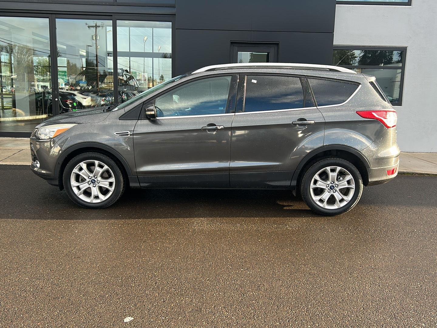 Used 2015 Ford Escape Titanium with VIN 1FMCU9JX0FUC64348 for sale in Gladstone, OR
