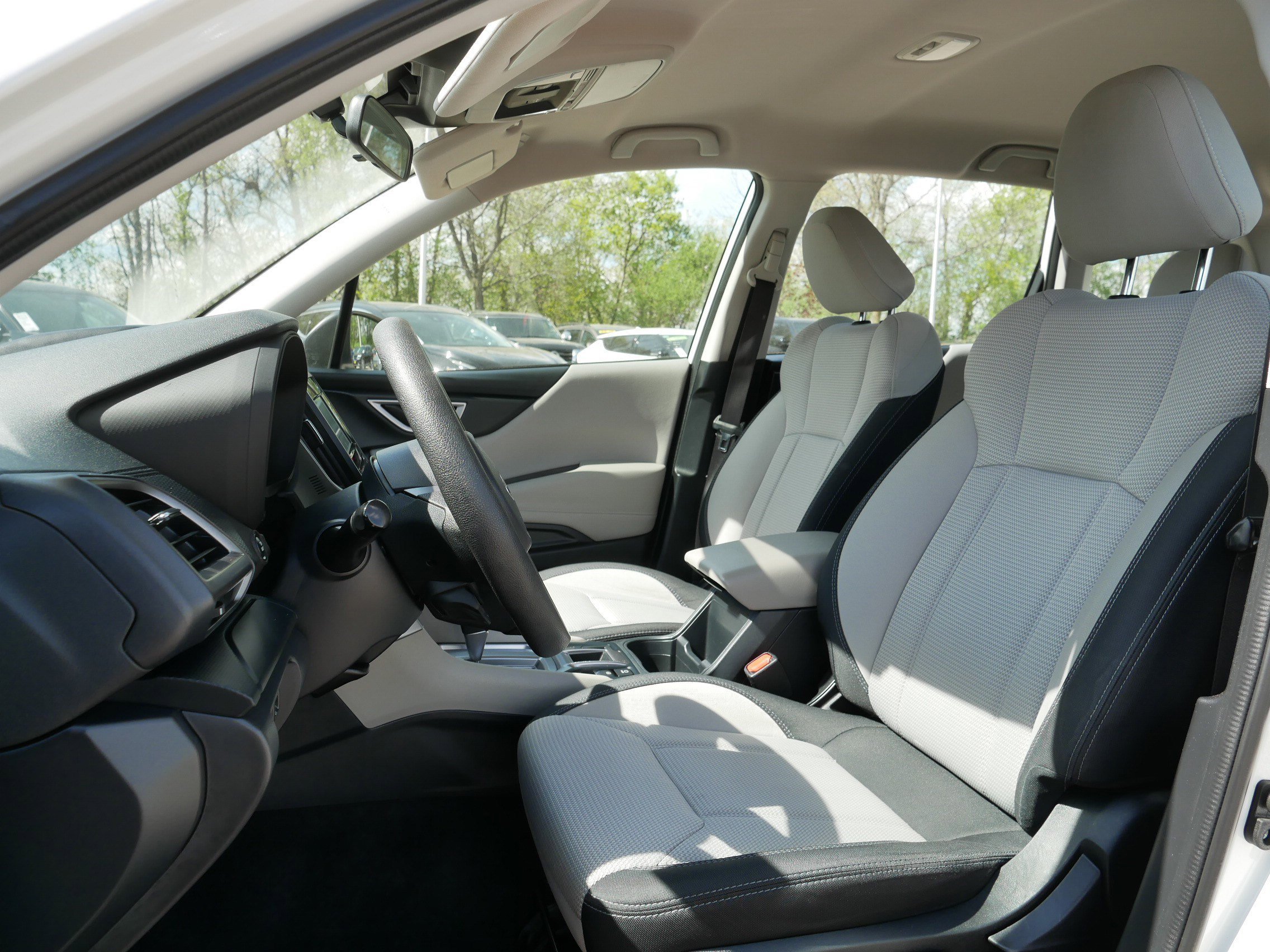 Used 2022 Crystal White Pearl Subaru CVT image 33