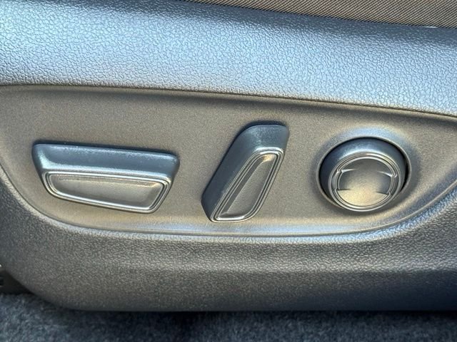 Used 2025 Black Toyota XLE image 23
