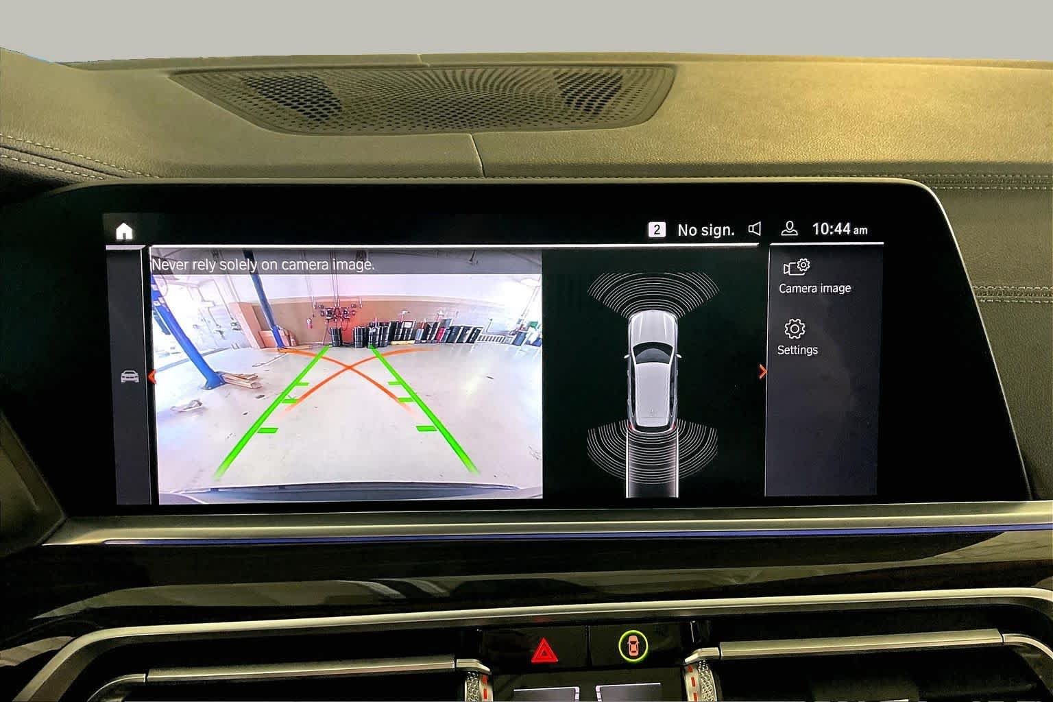 Used 2019 Arctic Grey Metallic BMW xDrive40i image 54