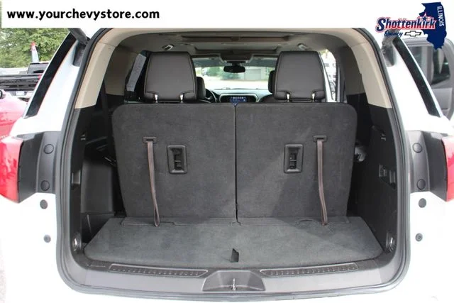 Used 2018 White GMC Denali image 19