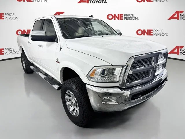 2017 RAM 2500 Pickup Laramie