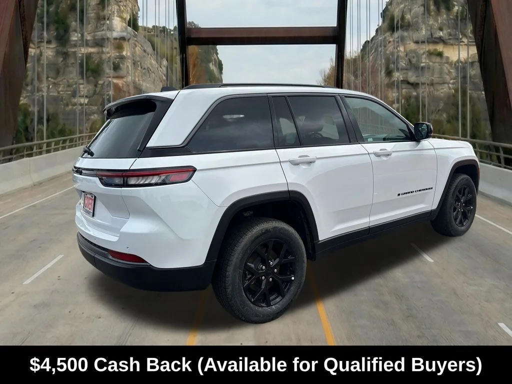 New 2026 Bright White Clear-Coat Exterior Paint Jeep Altitude image 10