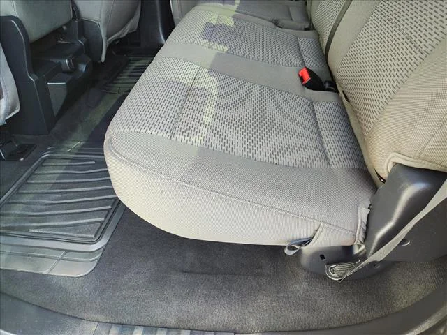 Used 2022 White Ford CREW XLT image 11