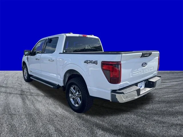 Certified Used 2024 Oxford White Ford XLT image 5