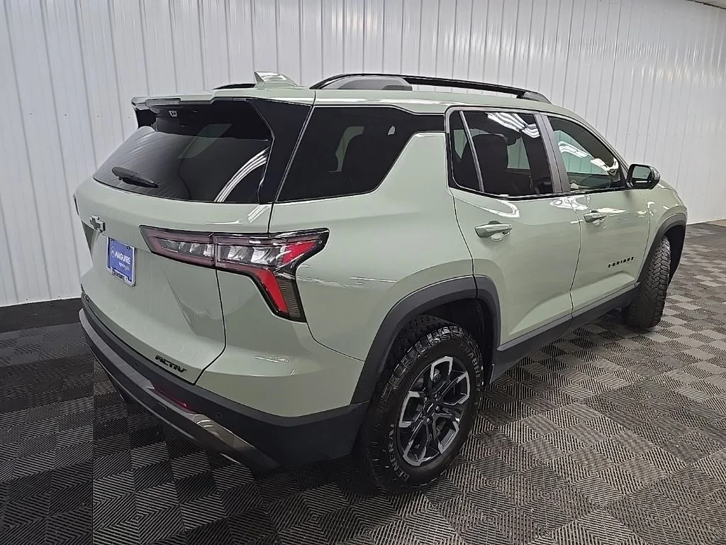 Used 2025 Green Chevrolet ACTIV image 10