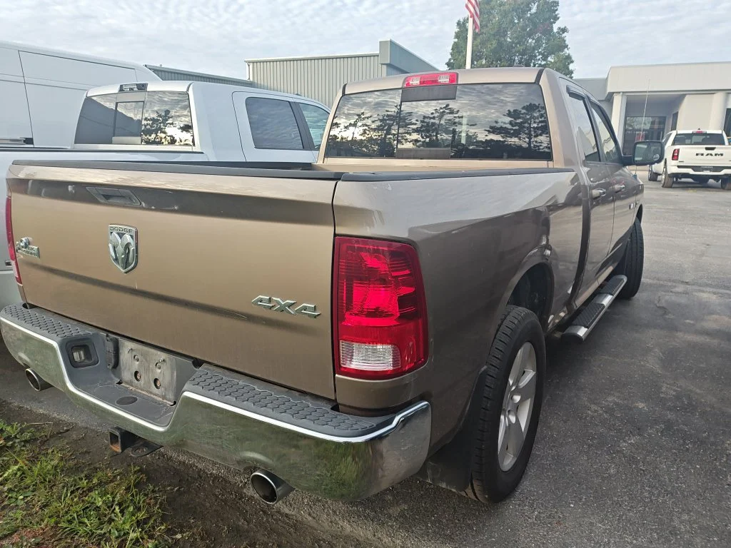 Used 2010 Beige Ram SLT image 6