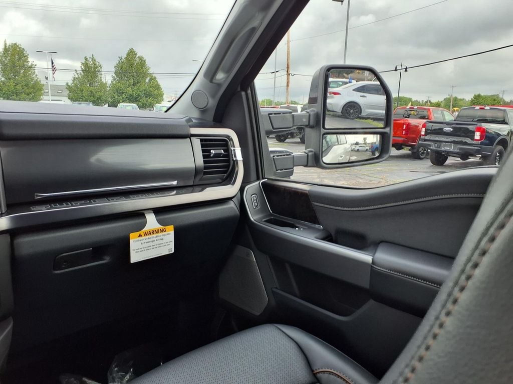 New 2026 Star White Metallic Tri-Coat Ford F-250® Lariat® image 25