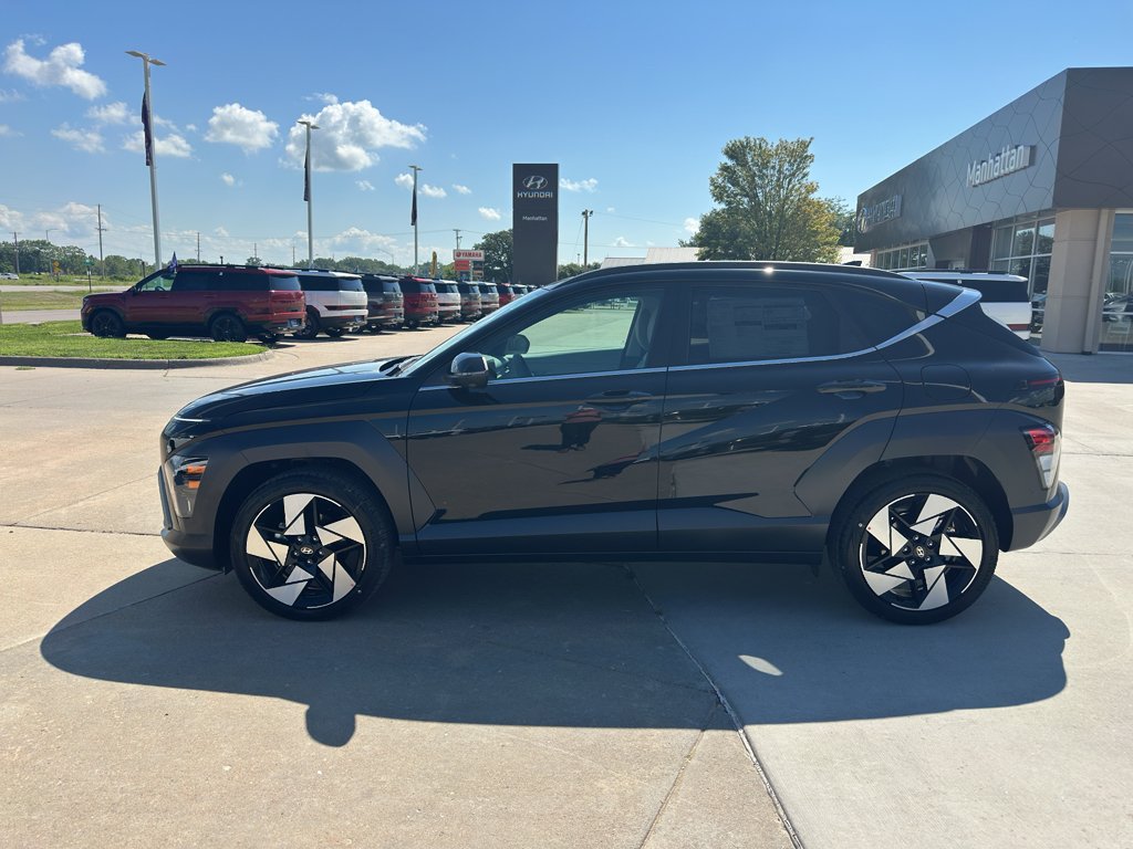 New 2026 Abyss Black Pearl Hyundai Limited image 4