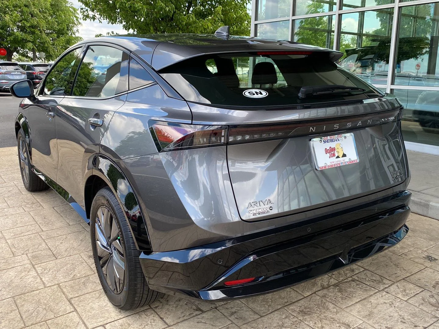 Used 2024 Gun Metallic Nissan ENGAGE image 5