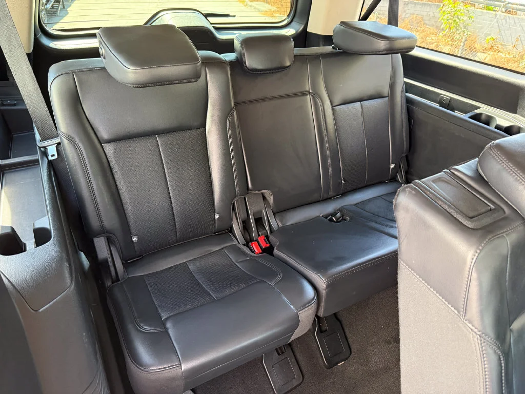 Used 2024 Silver Ford XLT image 18