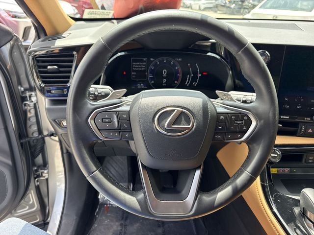 2023 Lexus NX 350 - Photo 14