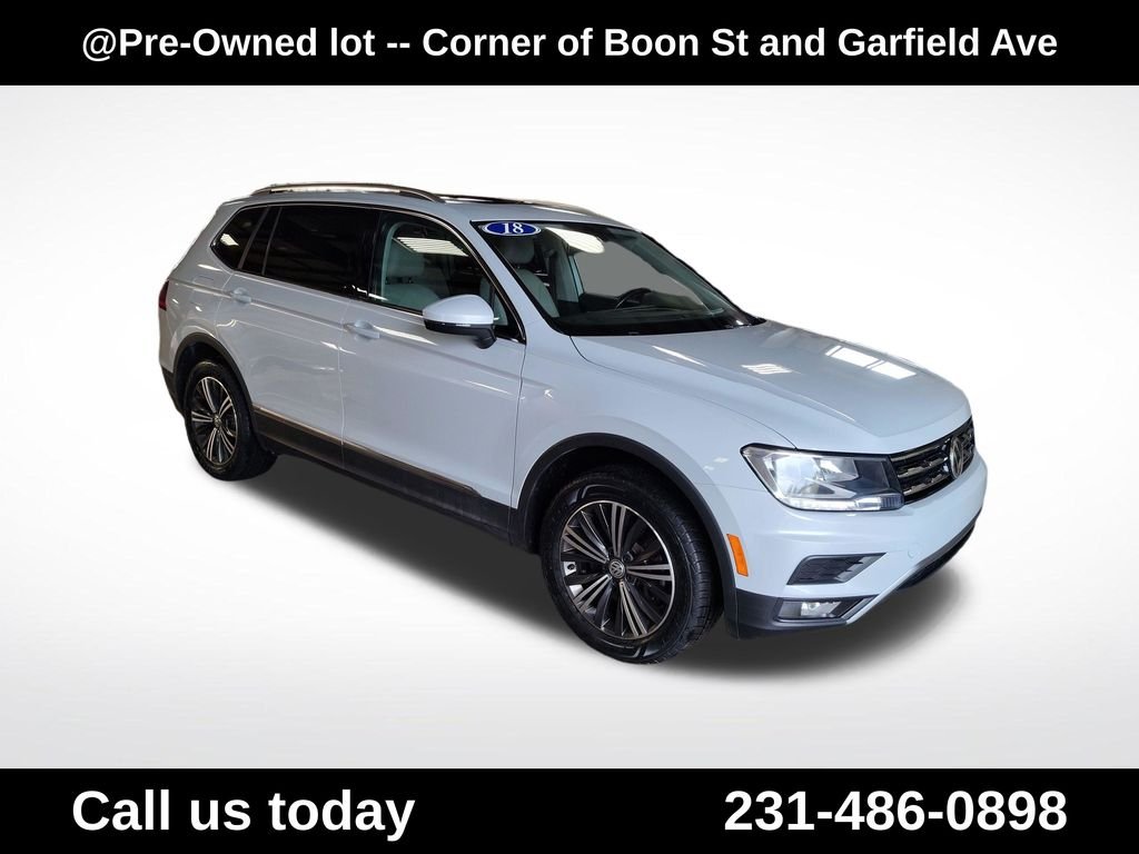 Used 2018  Volkswagen 2.0T SEL image 7