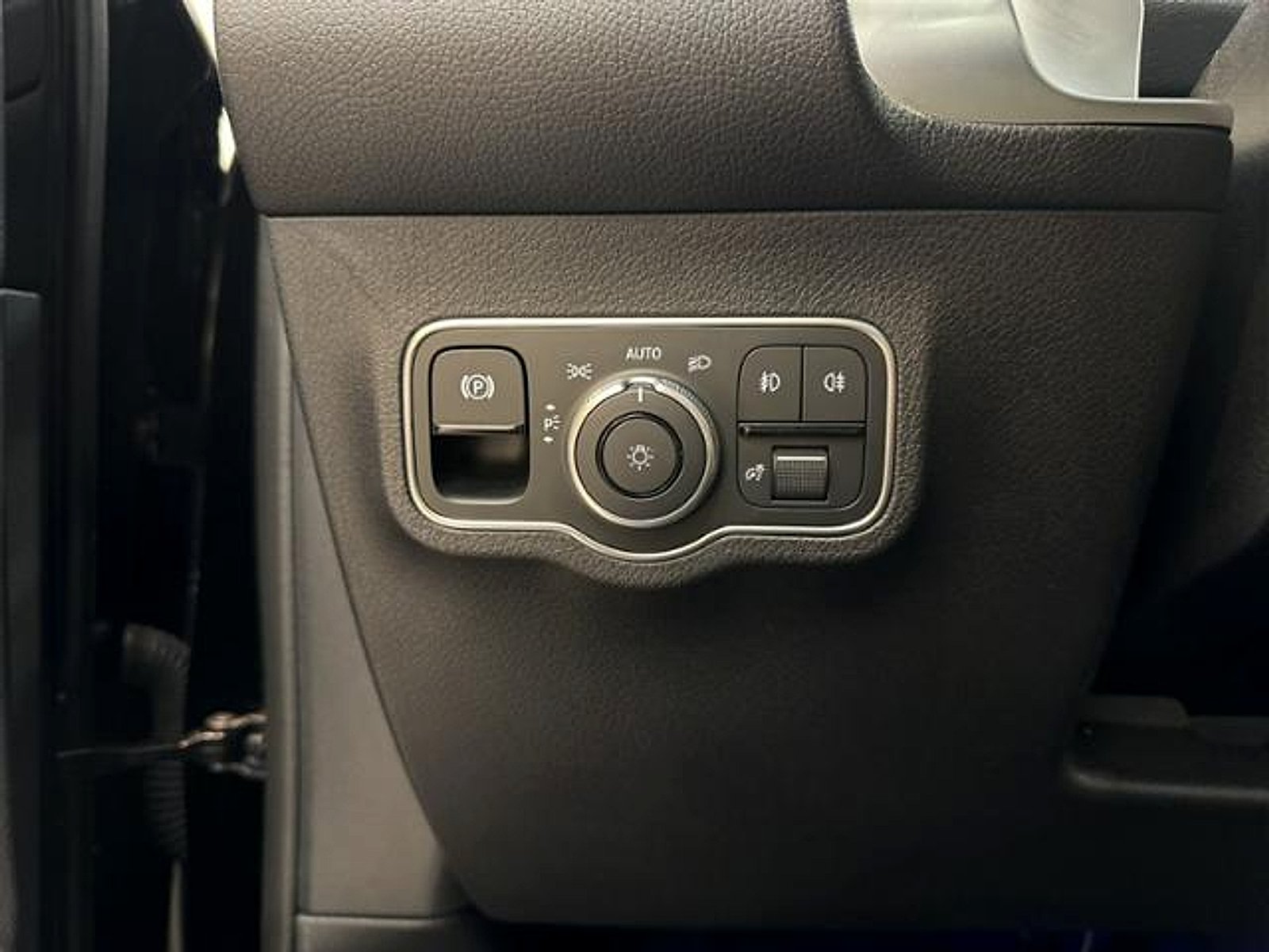 Certified Used 2025 Night Black Mercedes-Benz  image 22