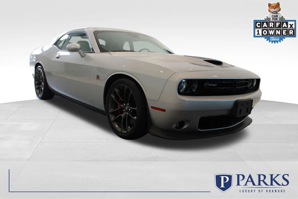 2022 Dodge Challenger