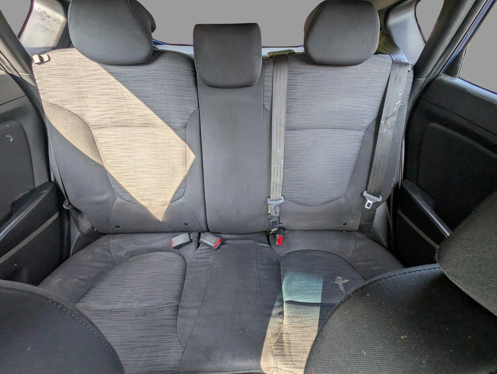 Used 2017 Pacific Blue Pearl Hyundai SE image 32