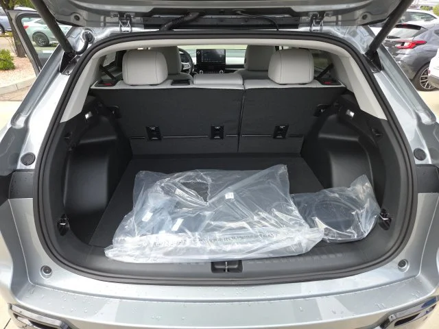 New 2026 Mercury Silver Metallic Honda Touring image 9