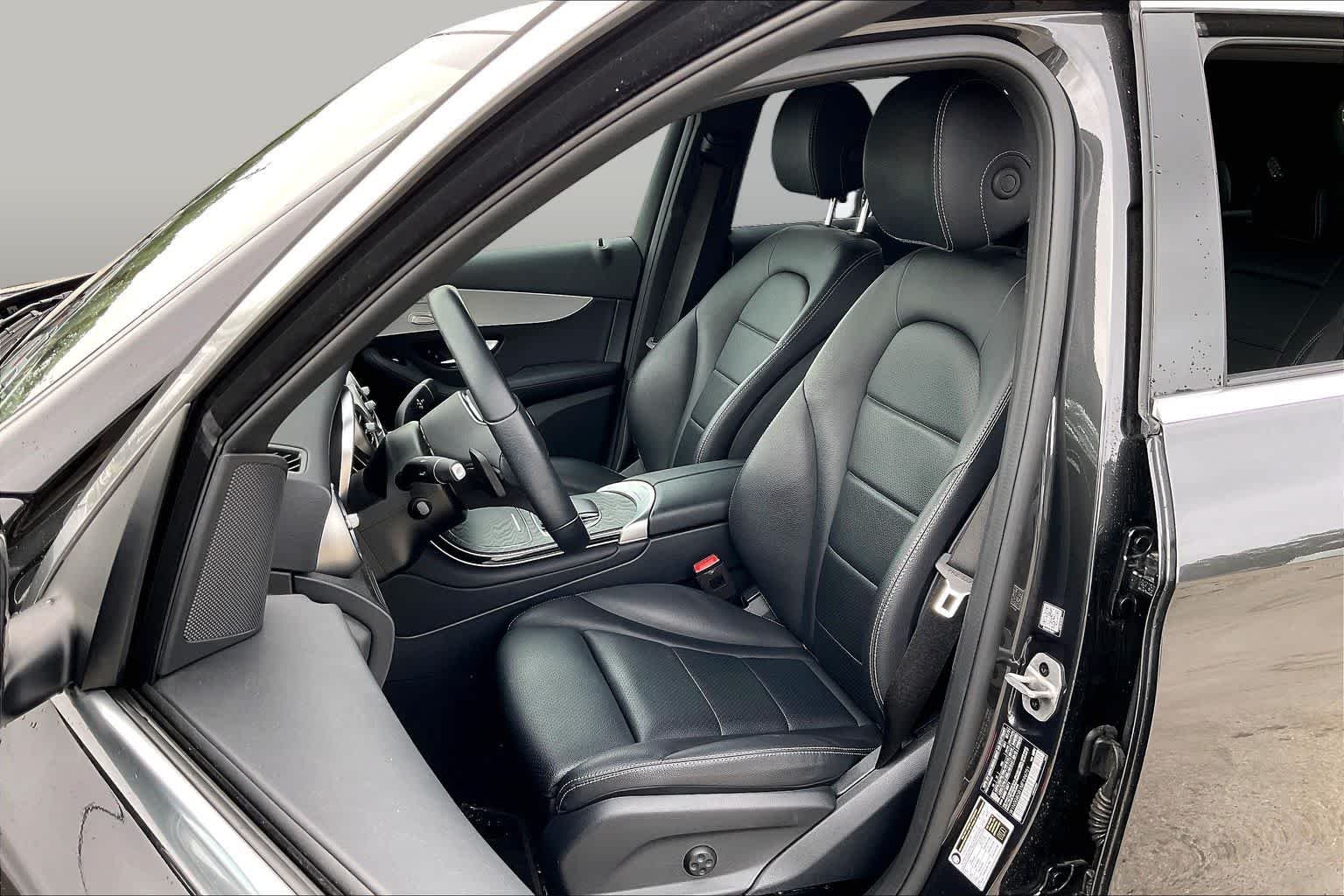 Certified Used 2021 Graphite Grey Metallic Mercedes-Benz GLC 300 image 9