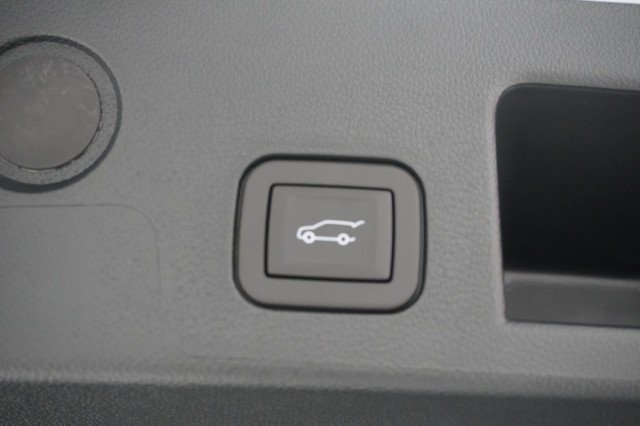 2027 GMC Terrain Denali - Photo 9