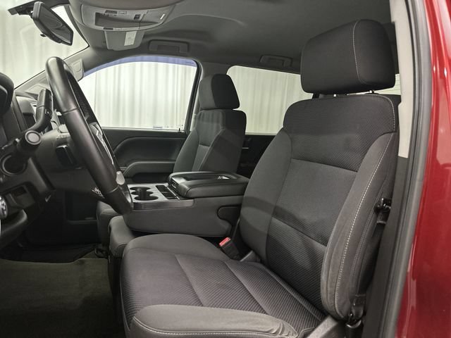 Used 2018 RED QUARTZ TINTCOAT GMC SLE image 16