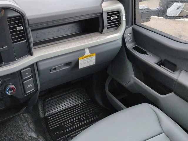 New 2026 Oxford White Ford F-350® XL image 17