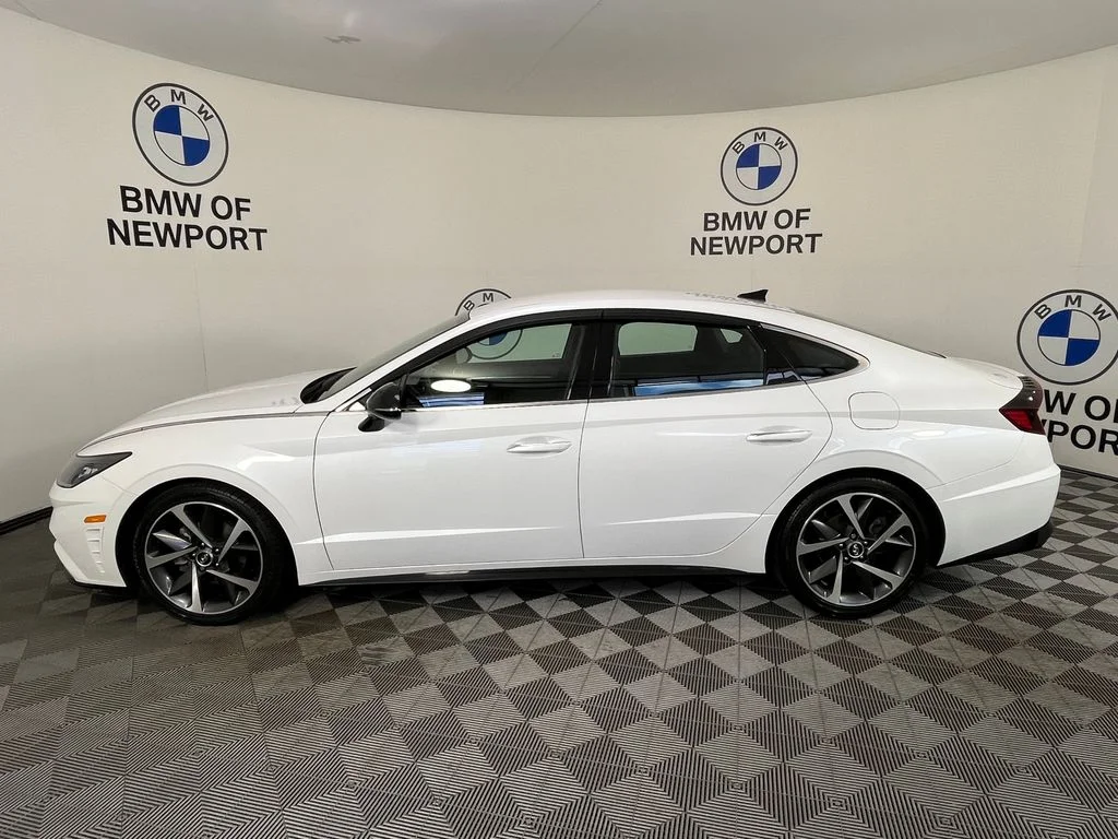 Used 2021 Gray Hyundai SEL Plus image 10
