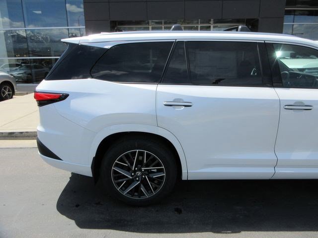 New 2026 Wind Chill Pearl Lexus PREMIUM AWD image 11
