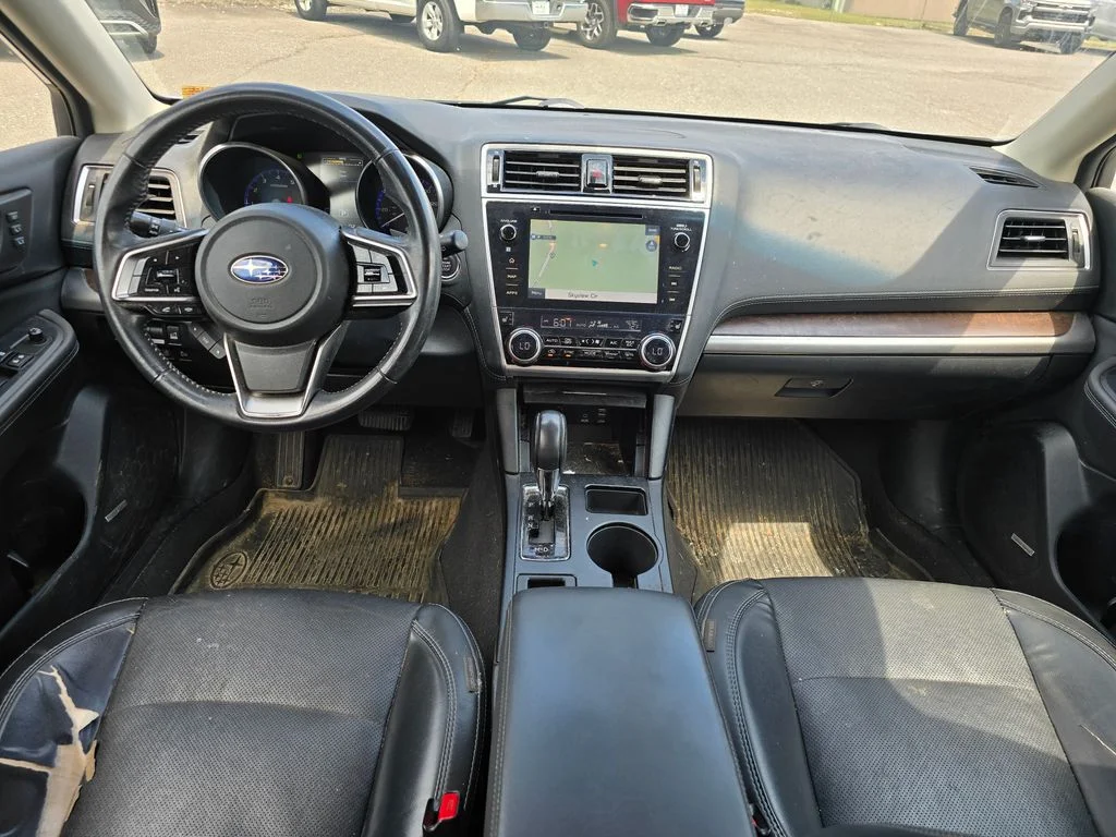 Used 2018 Silver Subaru 2.5i image 5