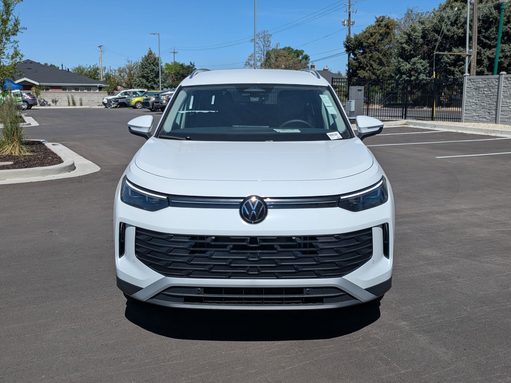 New 2026 Pure White Volkswagen SE image 9