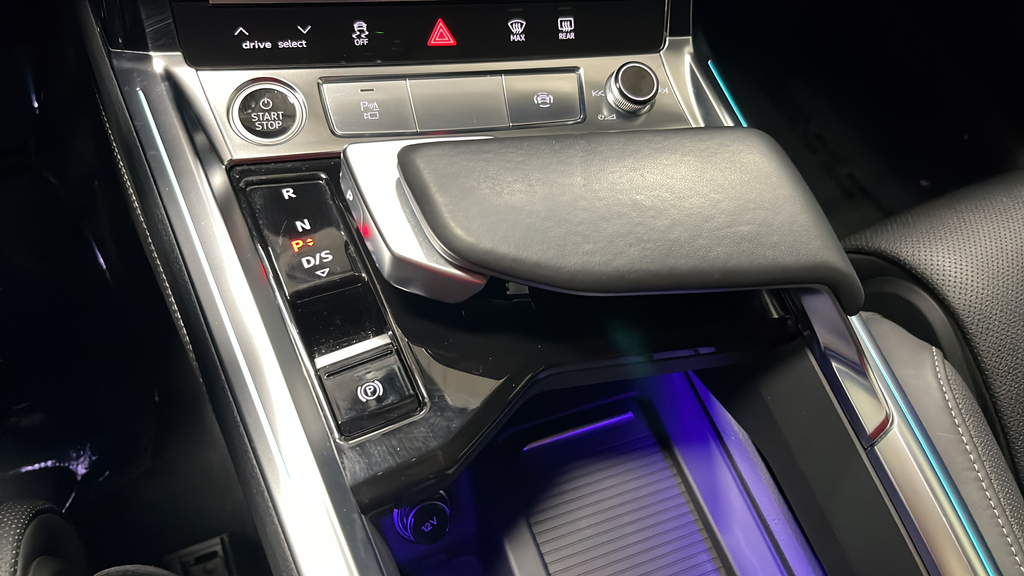 Used 2022 Silver Metallic Audi S line Prestige image 19