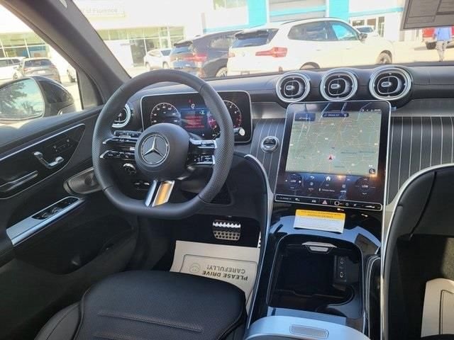 Used 2026 Gray Mercedes-Benz GLC 300 image 19