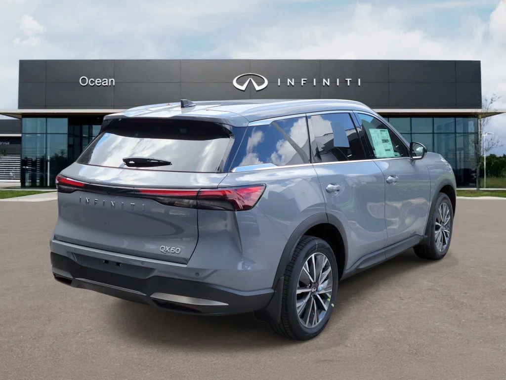 New 2027 HARBOR GRAY INFINITI Luxe FWD image 3