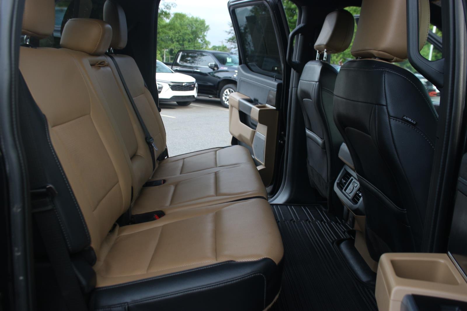 Used 2023 Black Ford XL image 36
