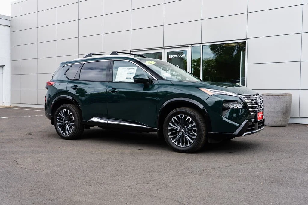 New 2026 Obsidian Green Pearl Nissan Platinum image 29