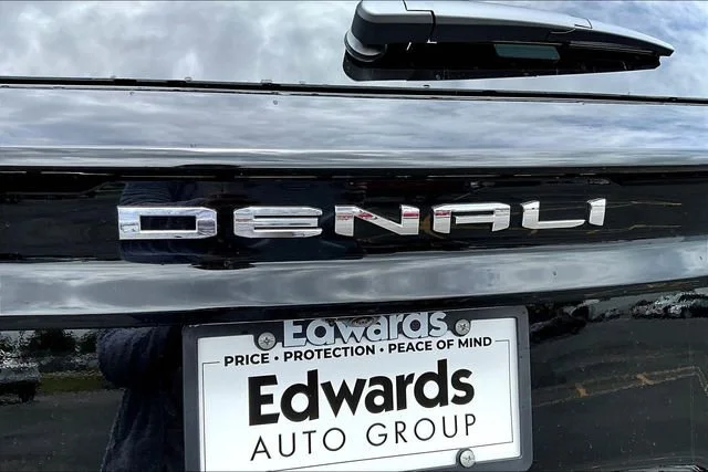 New 2026 Ebony Twilight Metallic GMC Denali image 9