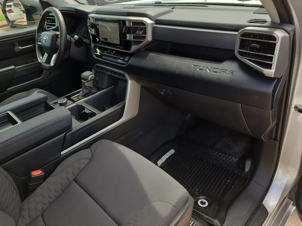 Used 2023 Silver Toyota SR5 image 11