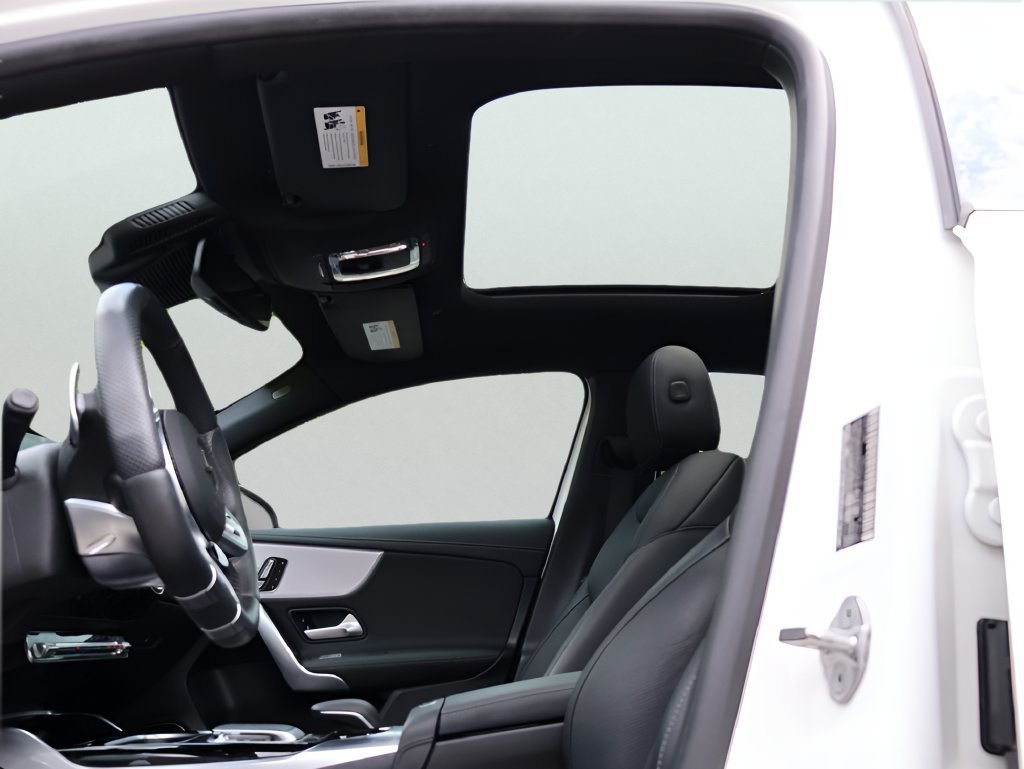 Used 2020 Polar White Mercedes-Benz Base image 42