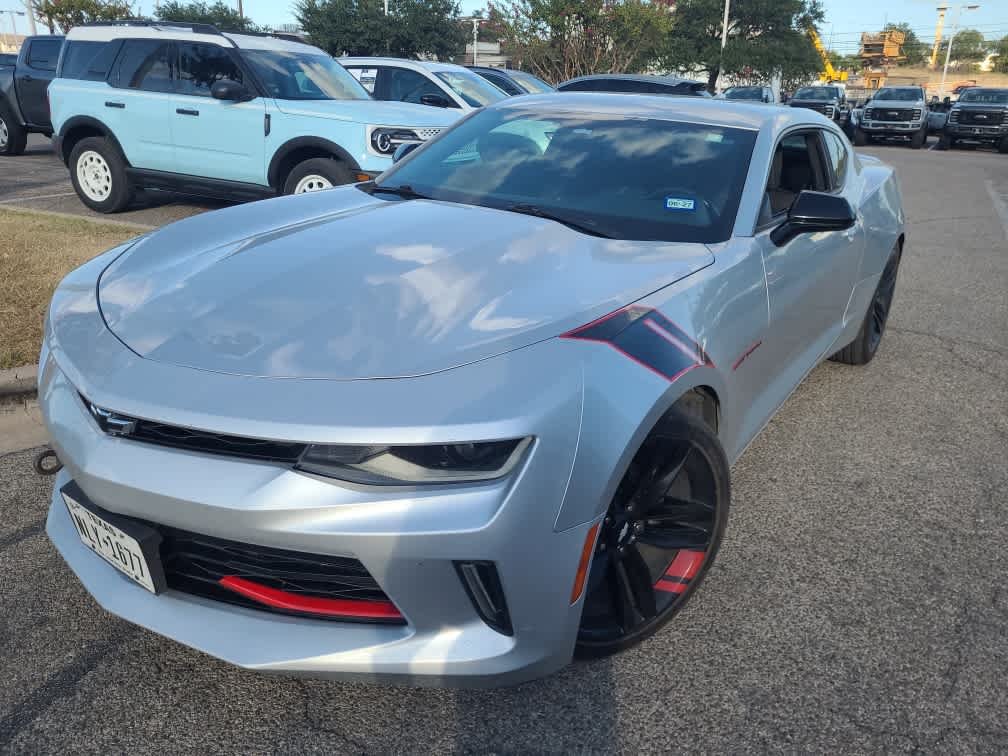 Used 2018 Silver Ice Metallic Chevrolet 1LT image 2