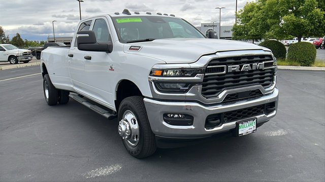 2026 RAM 3500 Tradesman 4X4 Crew Cab LWB's photo