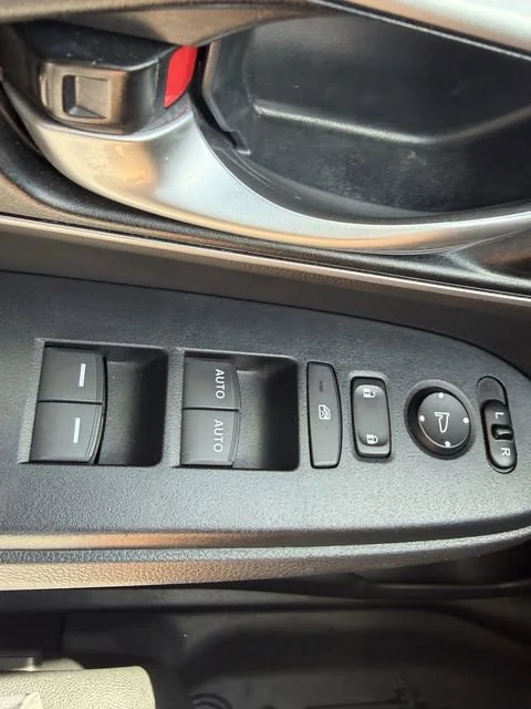 Certified Used 2018 Gray Honda EX-L image 36