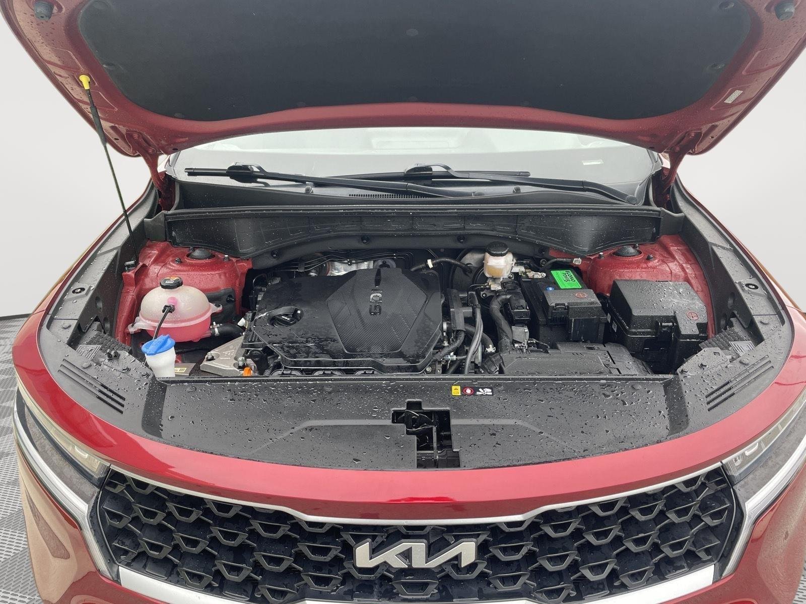 Used 2022 Passion Red Tintcoat Kia LX image 8