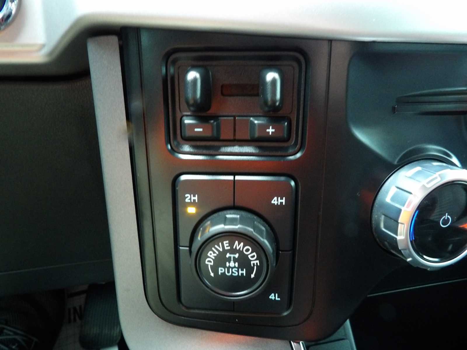Used 2023 Area 51 Ford XLT image 23
