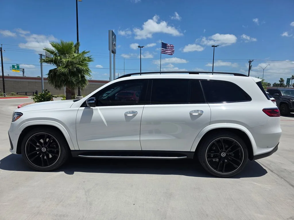 Certified Used 2024 White Mercedes-Benz GLS 580 image 4