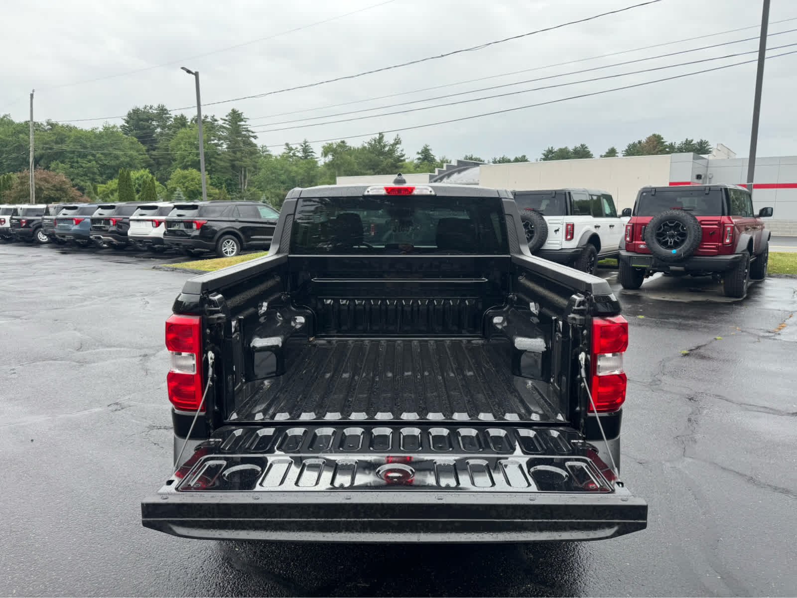 New 2026 Shadow Black Ford XL image 5