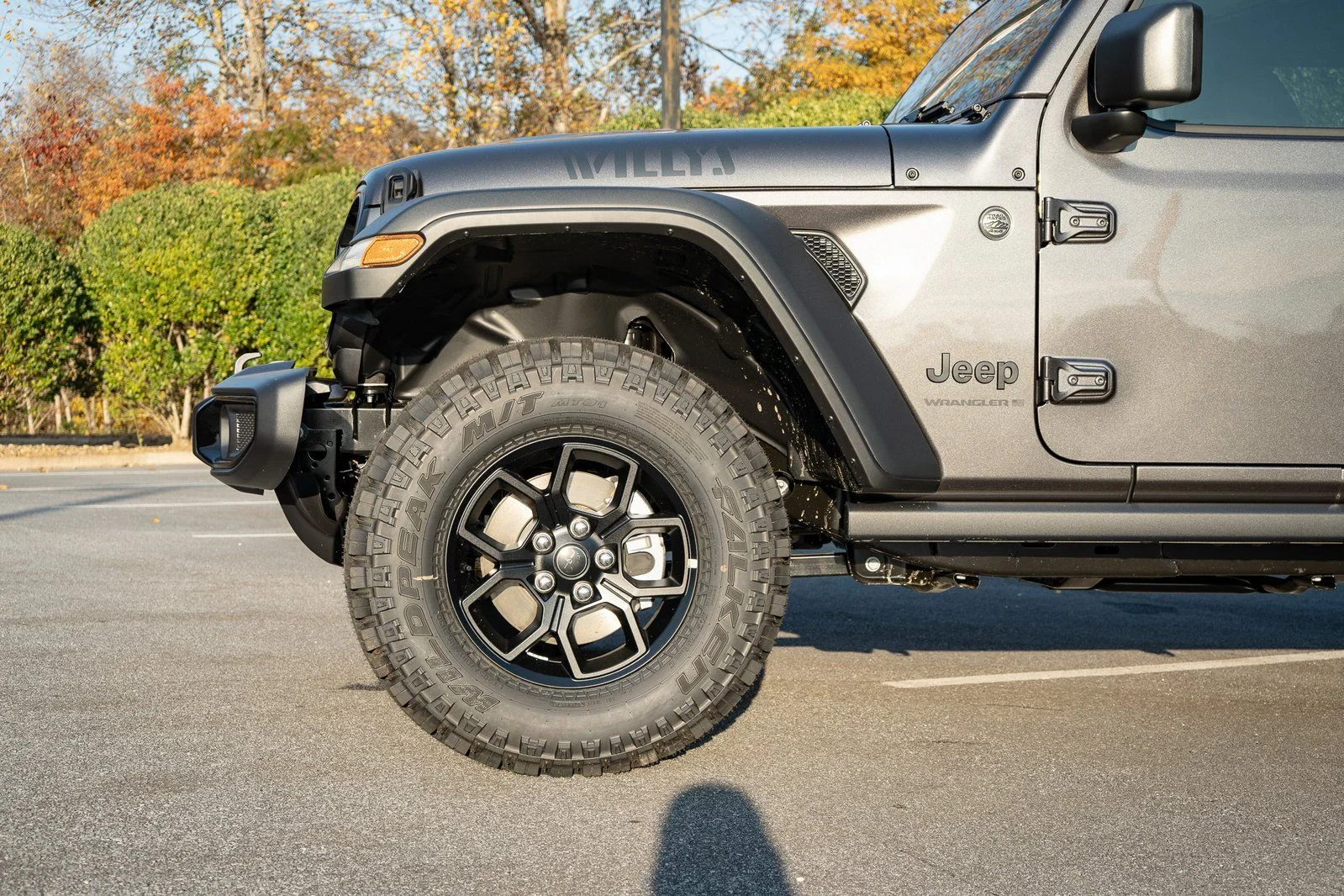 New 2026 Granite Crystal Metallic Clear-Coat Exterior Paint Jeep Willys image 4
