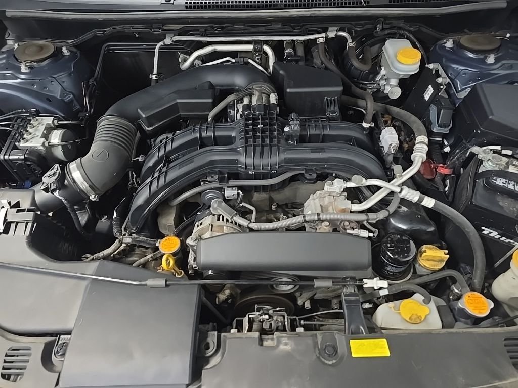 Used 2018 Blue Subaru 2.0i Premium image 12