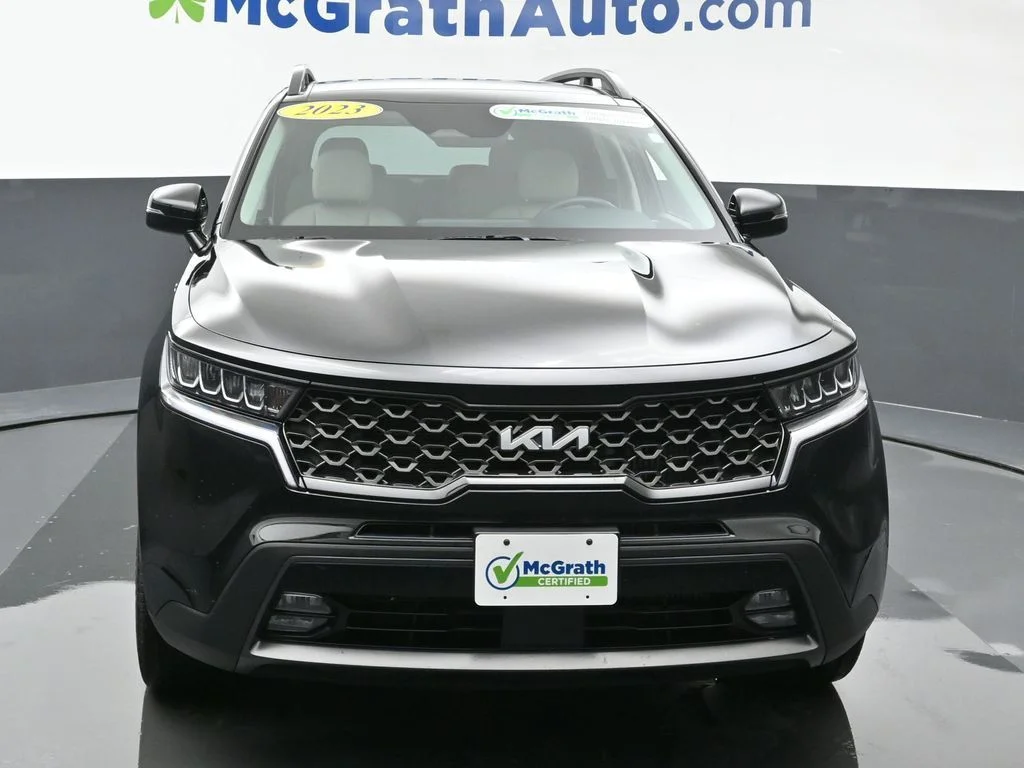 Used 2023 Black Kia X-Line EX image 6