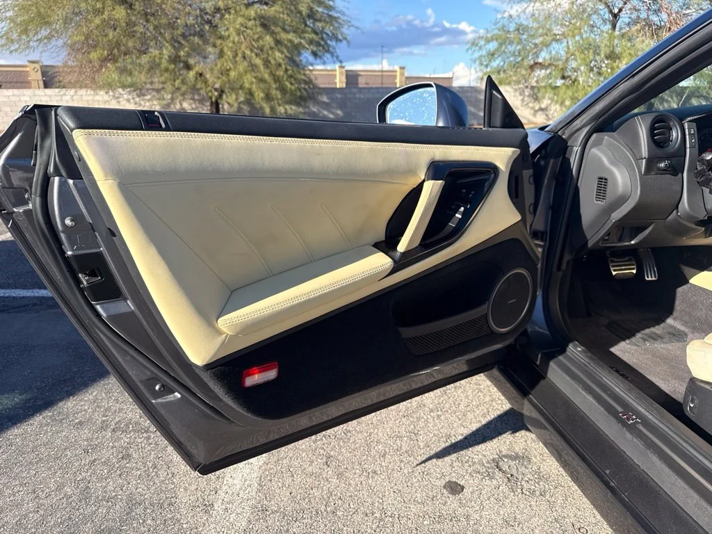 Used 2015 Gray Nissan Premium image 21
