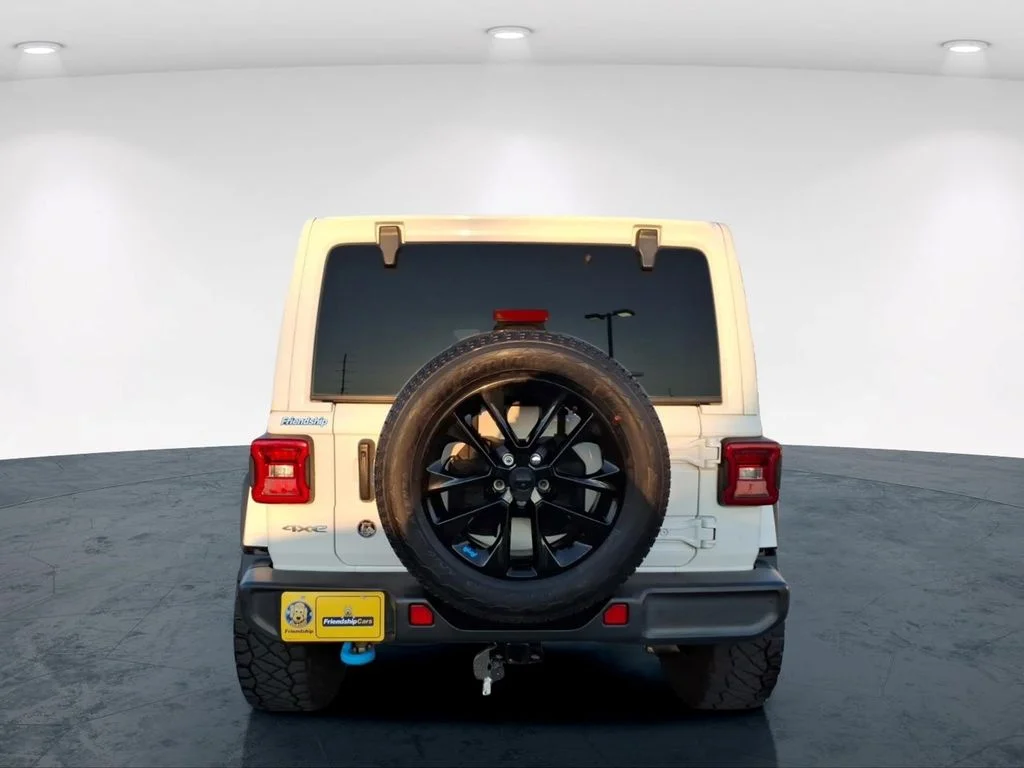 Used 2022 White Jeep Unlimited Sahara 4xe image 10